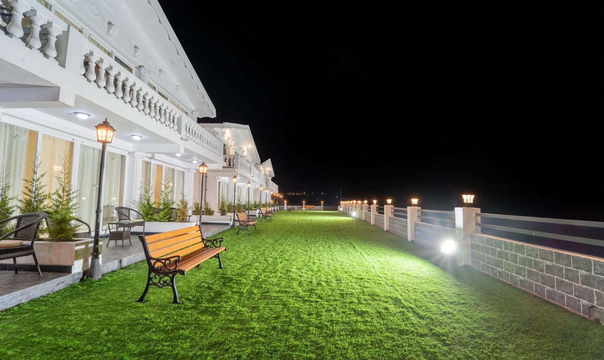Treebo Skydale Premium Suites, 1500 Mtrs From Ooty Lake المظهر الخارجي الصورة