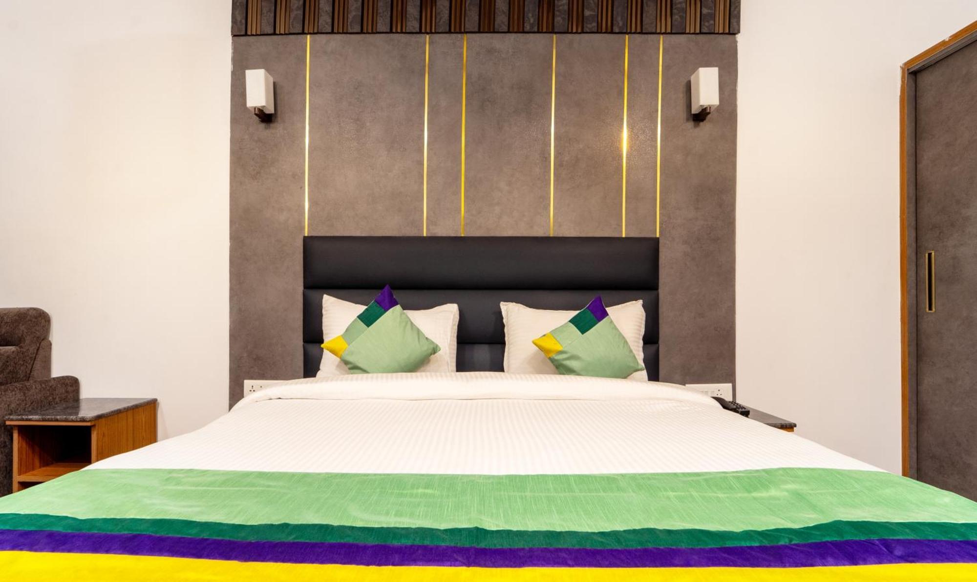 Treebo Skydale Premium Suites, 1500 Mtrs From Ooty Lake المظهر الخارجي الصورة